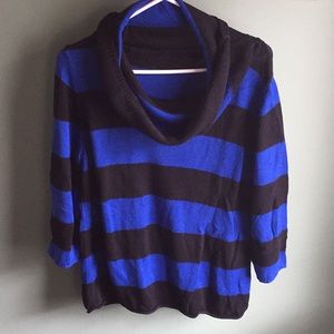 Black and blue knit sweater